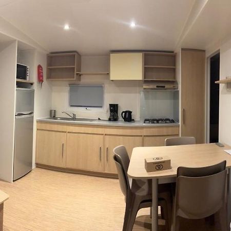 Mobil-Home 6 Personnes Cadenet Exterior foto