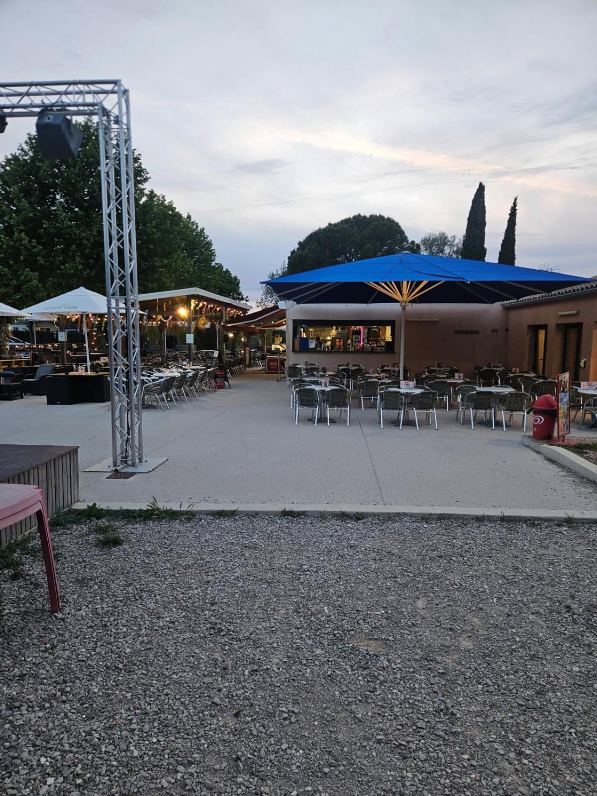 Mobil-Home 6 Personnes Cadenet Exterior foto