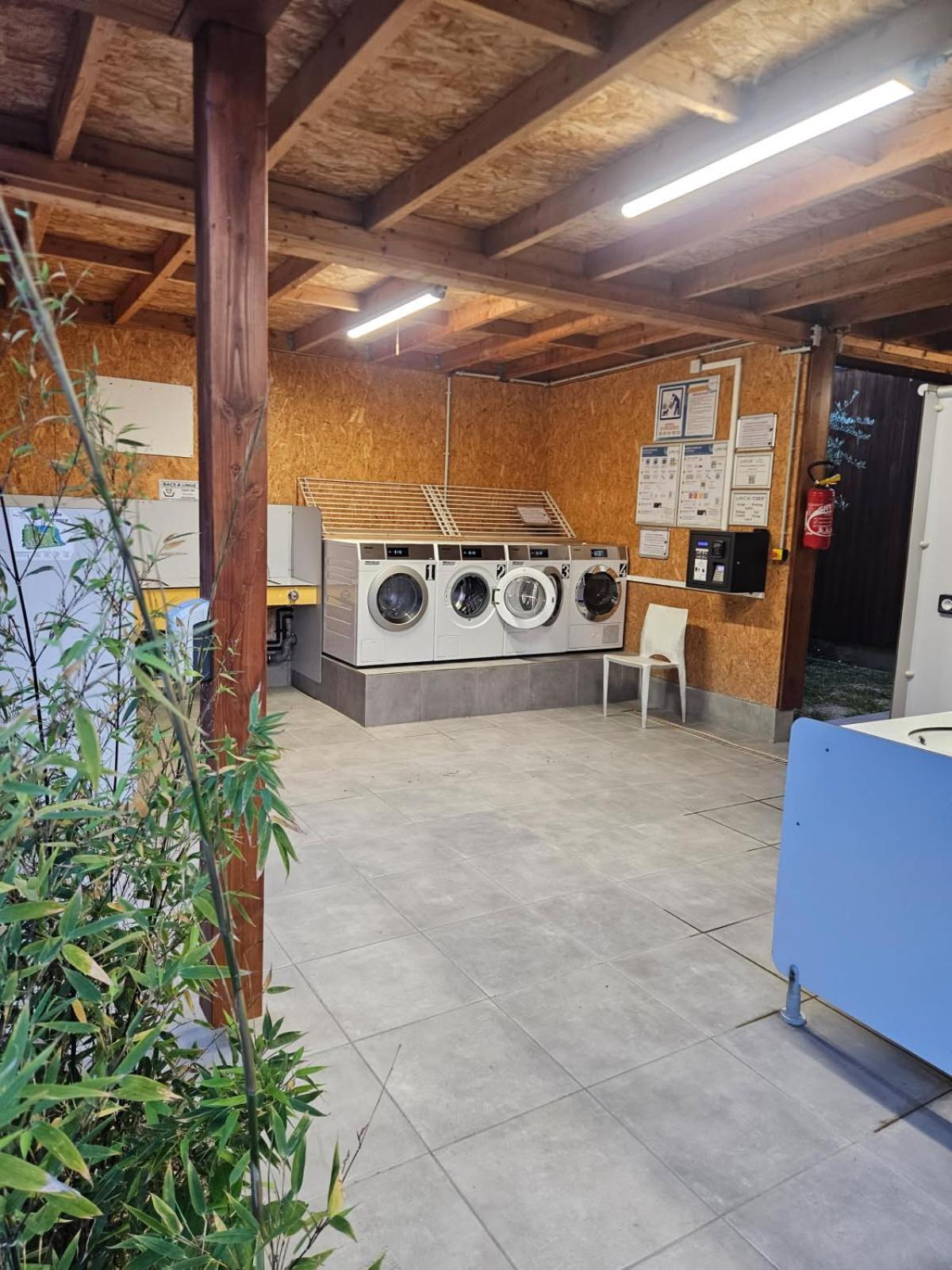 Mobil-Home 6 Personnes Cadenet Exterior foto